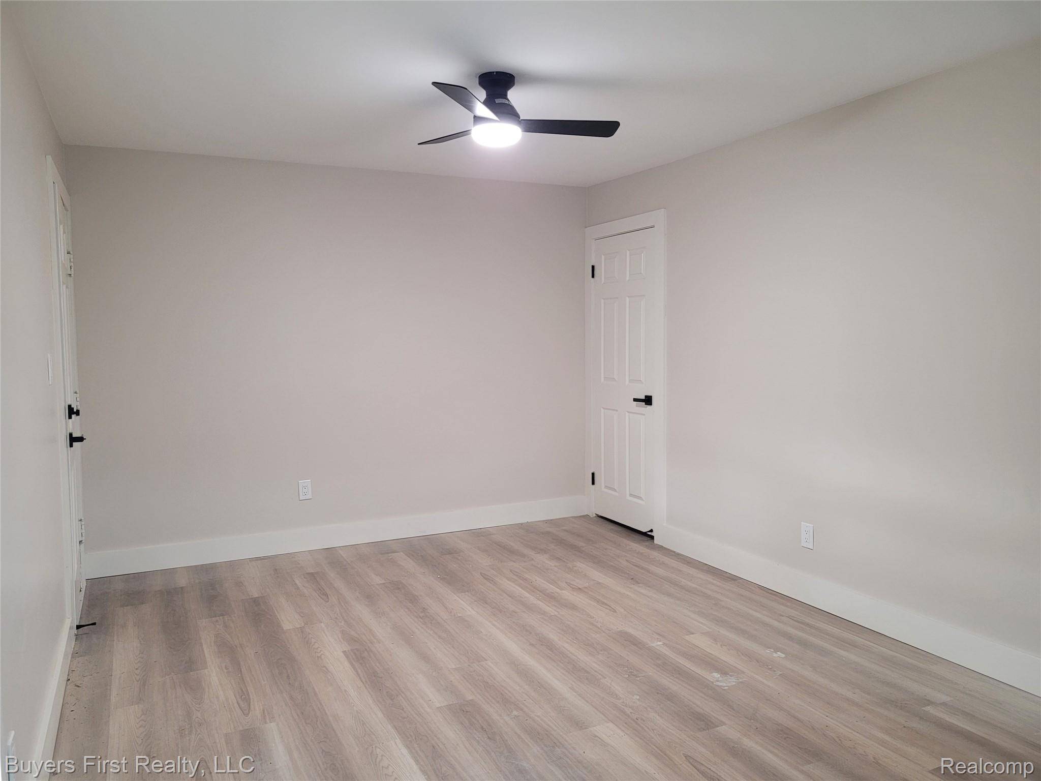 Eastpointe, MI 48021,22772 Brittany AVE