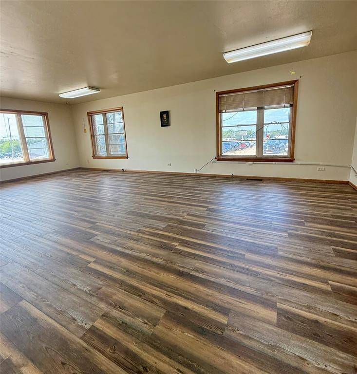 Breckenridge, TX 76424,514 W Walker St Street