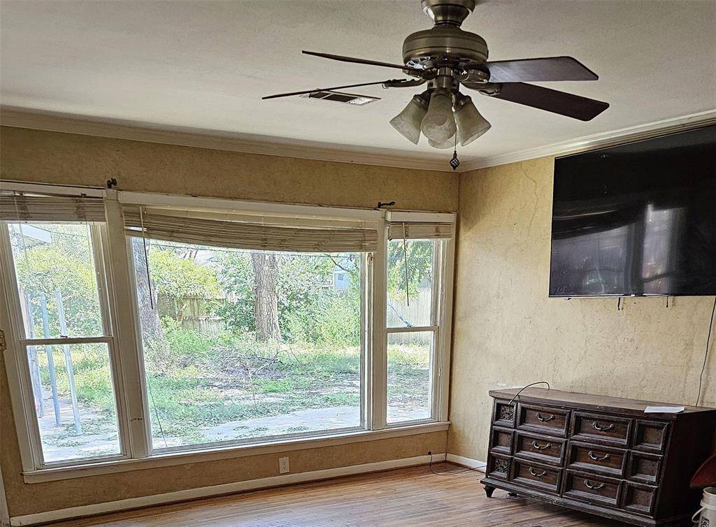 Amarillo, TX 79109,2215 Locust Street