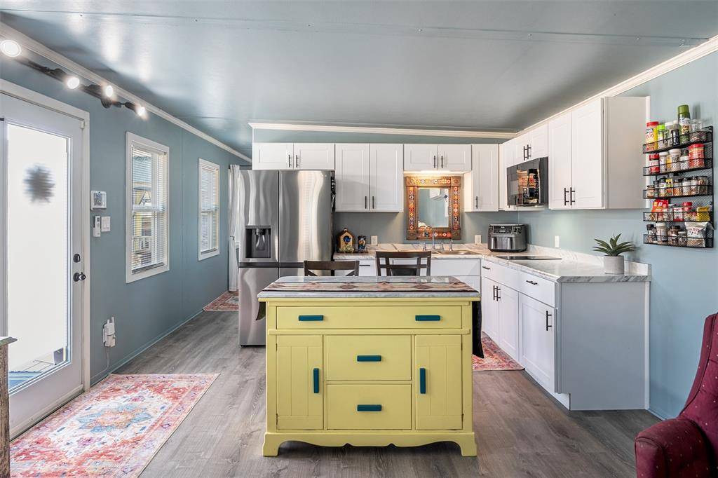 Mabank, TX 75156,205 Scott Lane