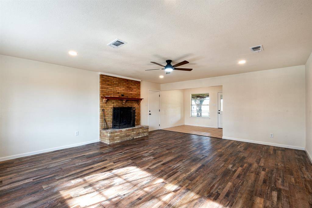 Ovilla, TX 75154,128 Lariat Trail