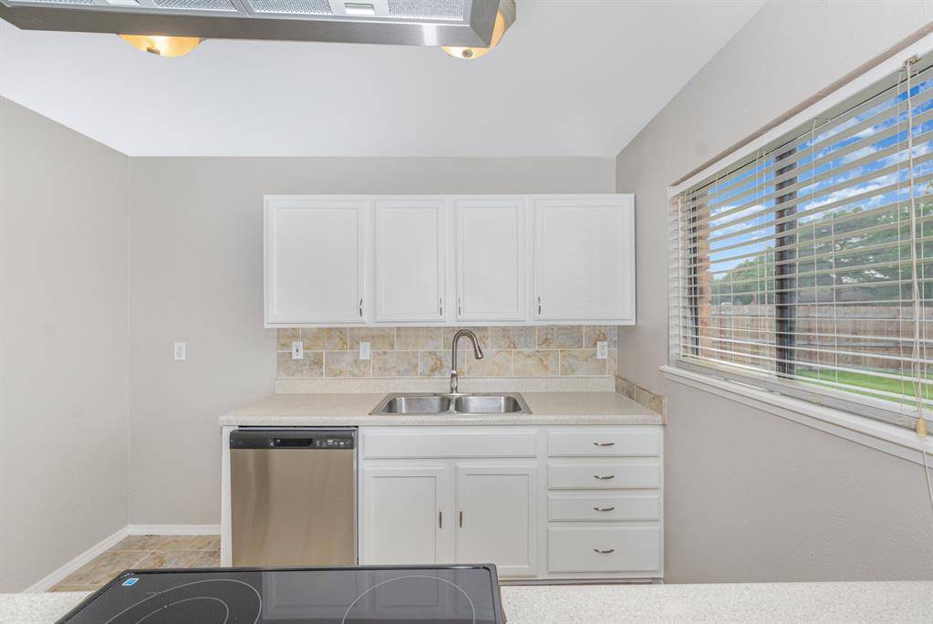 The Colony, TX 75056,5549 Ragan Drive