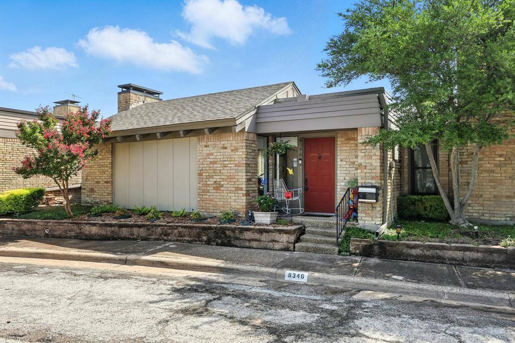 Dallas, TX 75231,8346 Southmeadow Circle