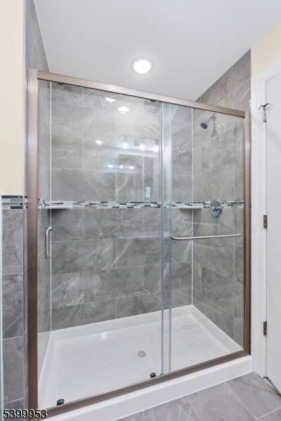 Newark City, NJ 07112,371 Chadwick Ave