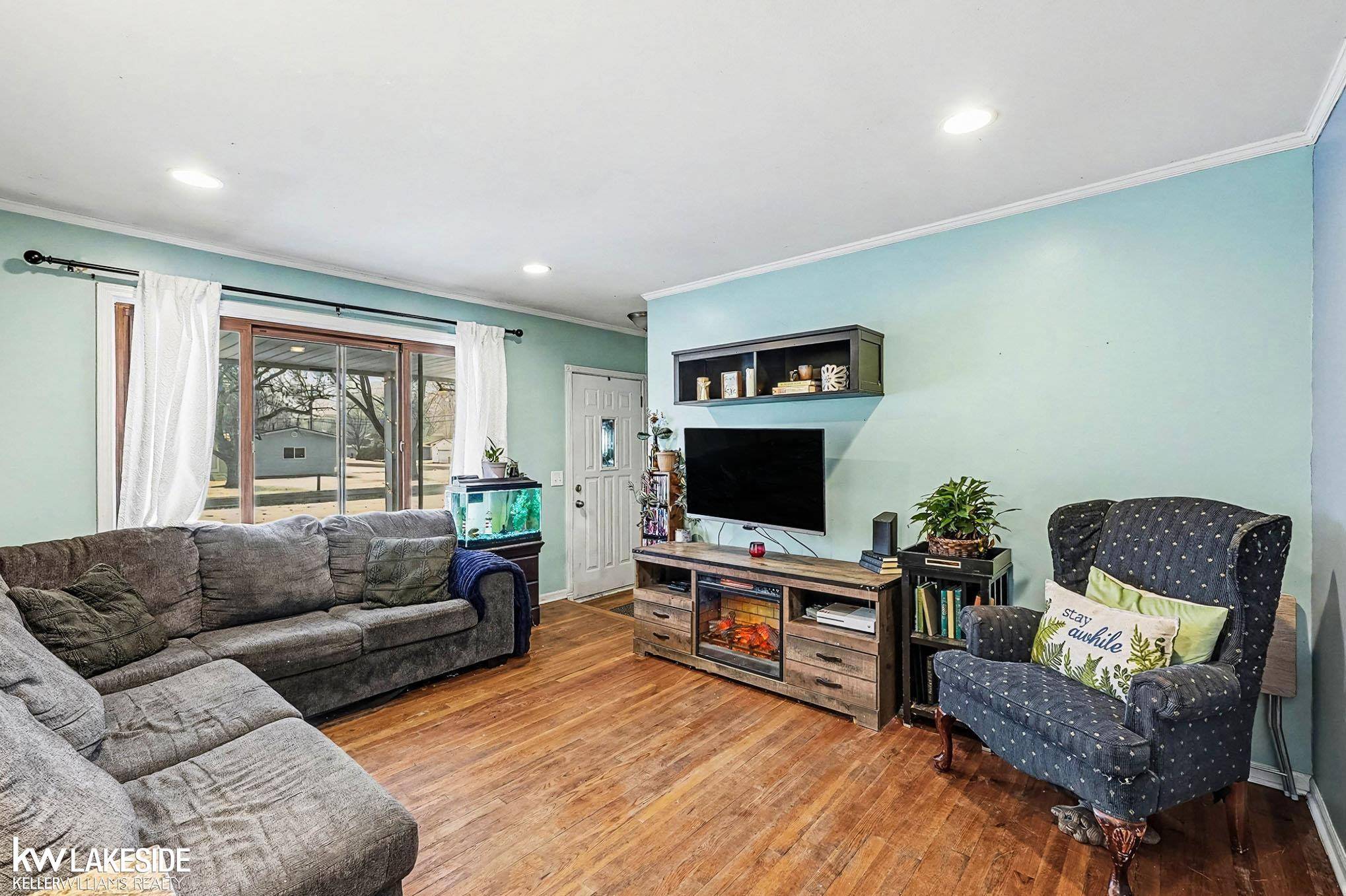 Rochester Hills, MI 48307,2515 Melvin AVE