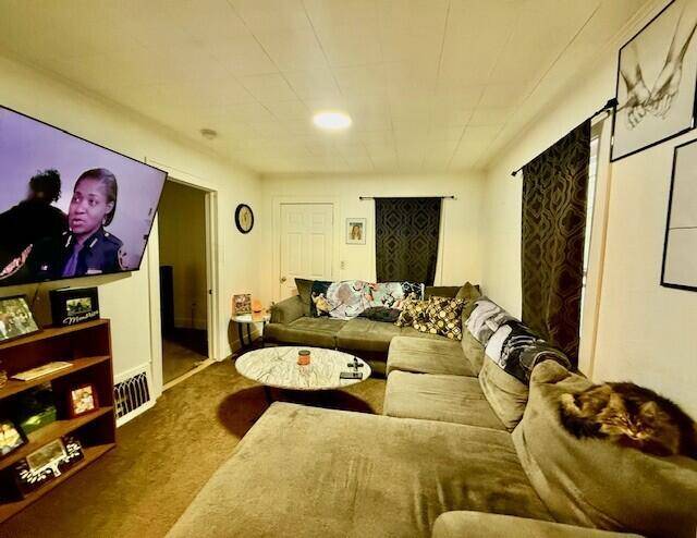 Muskegon, MI 49442,1953 Valley ST