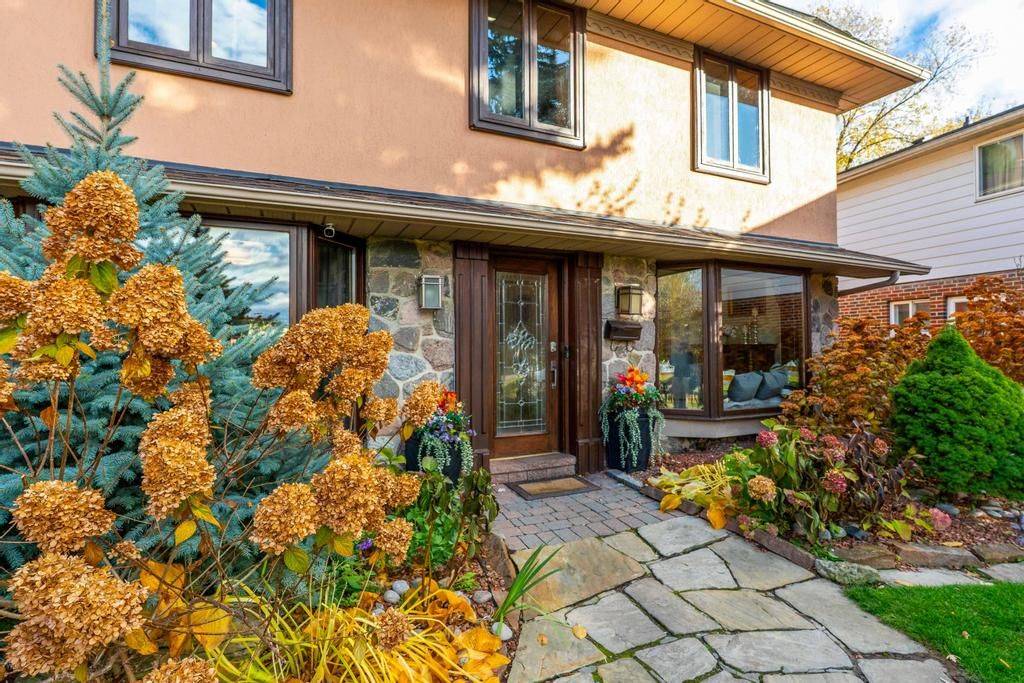 Toronto C15, ON M2J 1B8,50 Skyview CRES