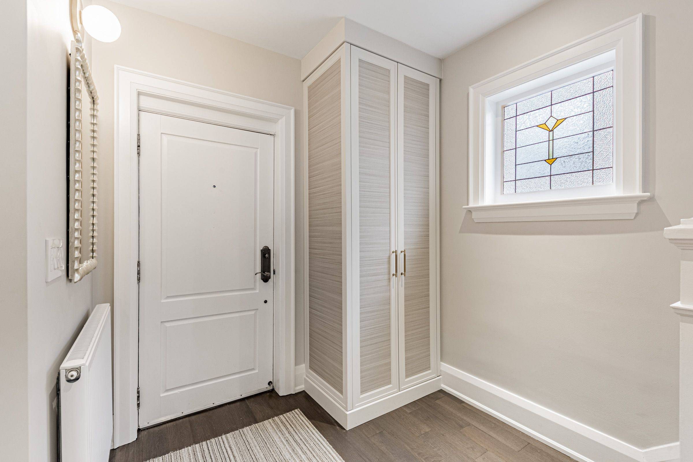 Toronto C03, ON M5P 2L5,9 Elmsthorpe AVE