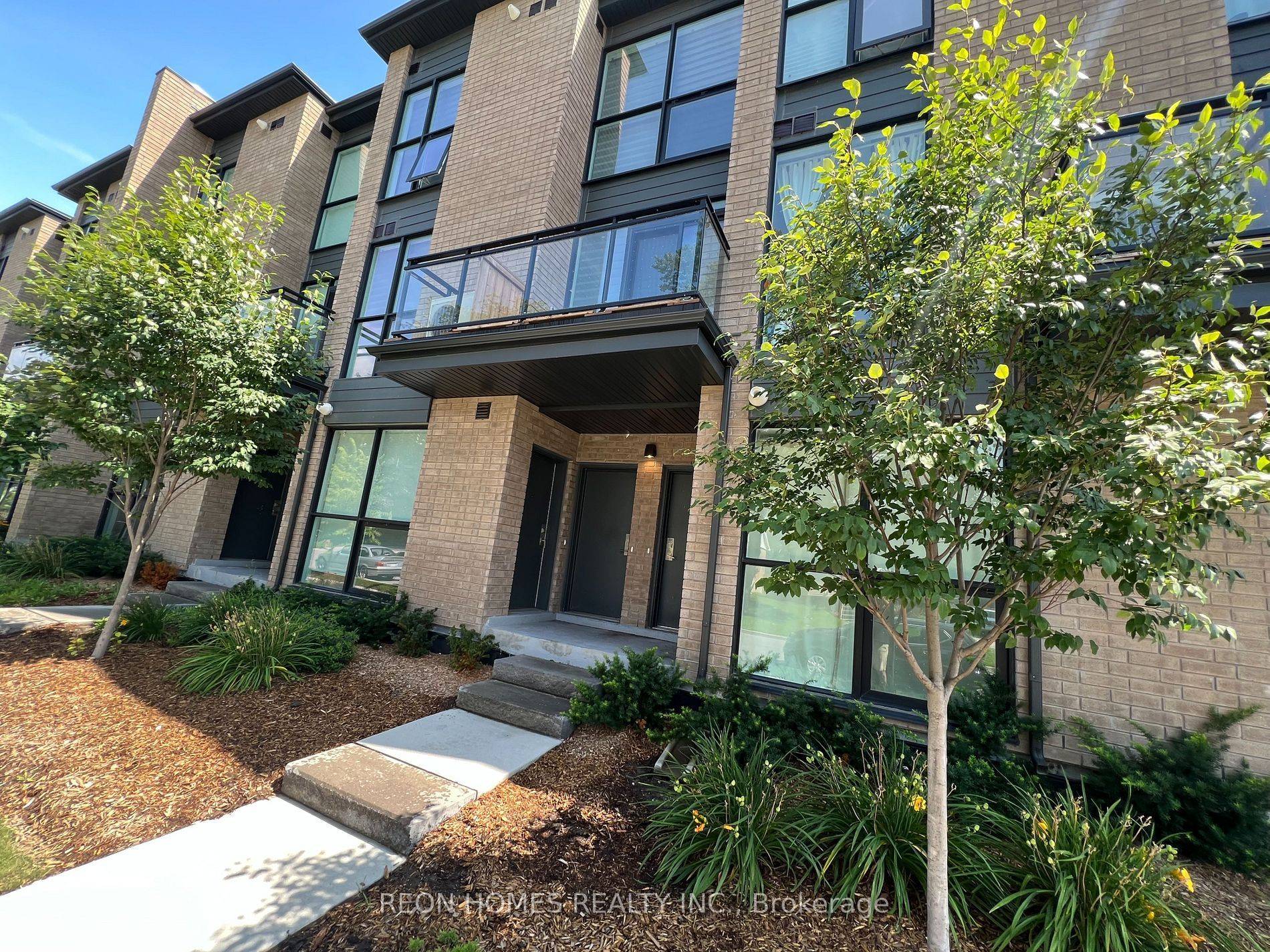 Toronto E10, ON M1E 0C5,5 Falaise RD ##C