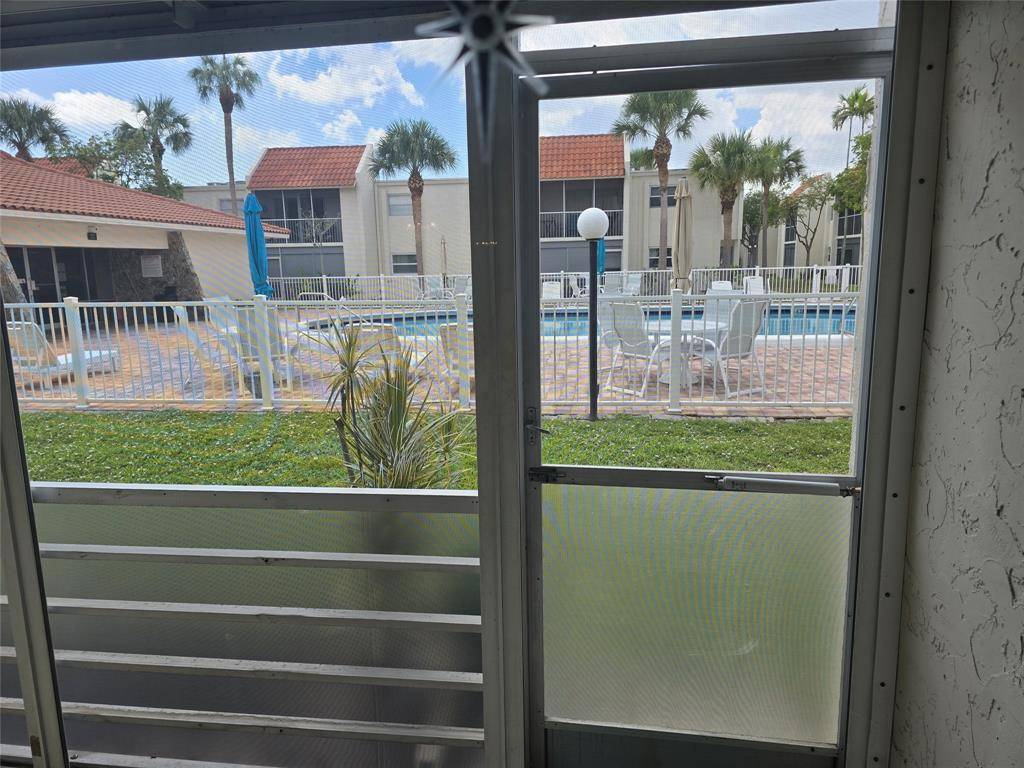 Deerfield Beach, FL 33441,1428 SE 4th Ave #107