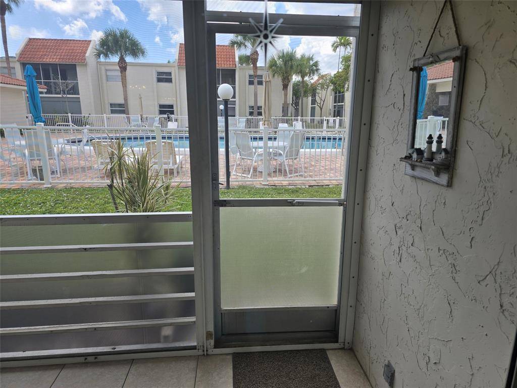 Deerfield Beach, FL 33441,1428 SE 4th Ave #107