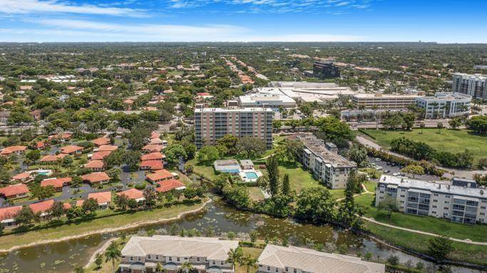 Coral Springs, FL 33065,3575 Broken Woods Dr #302