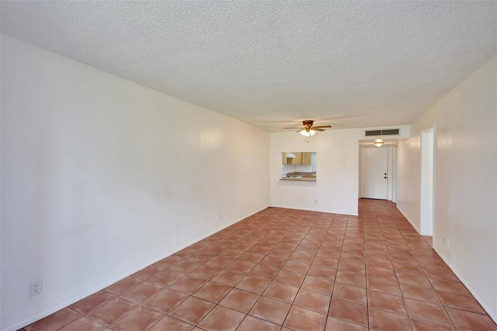 Davie, FL 33324,9481 Evergreen Pl #103