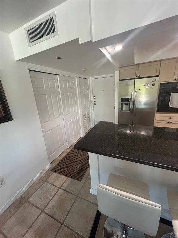 Fort Lauderdale, FL 33315,1201 River Reach Dr #202