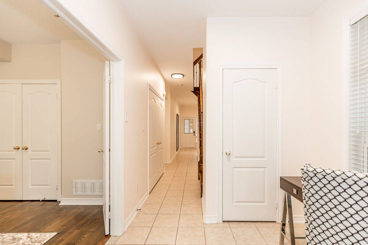 Markham, ON L6C 0P2,28 Donald Buttress BLVD W