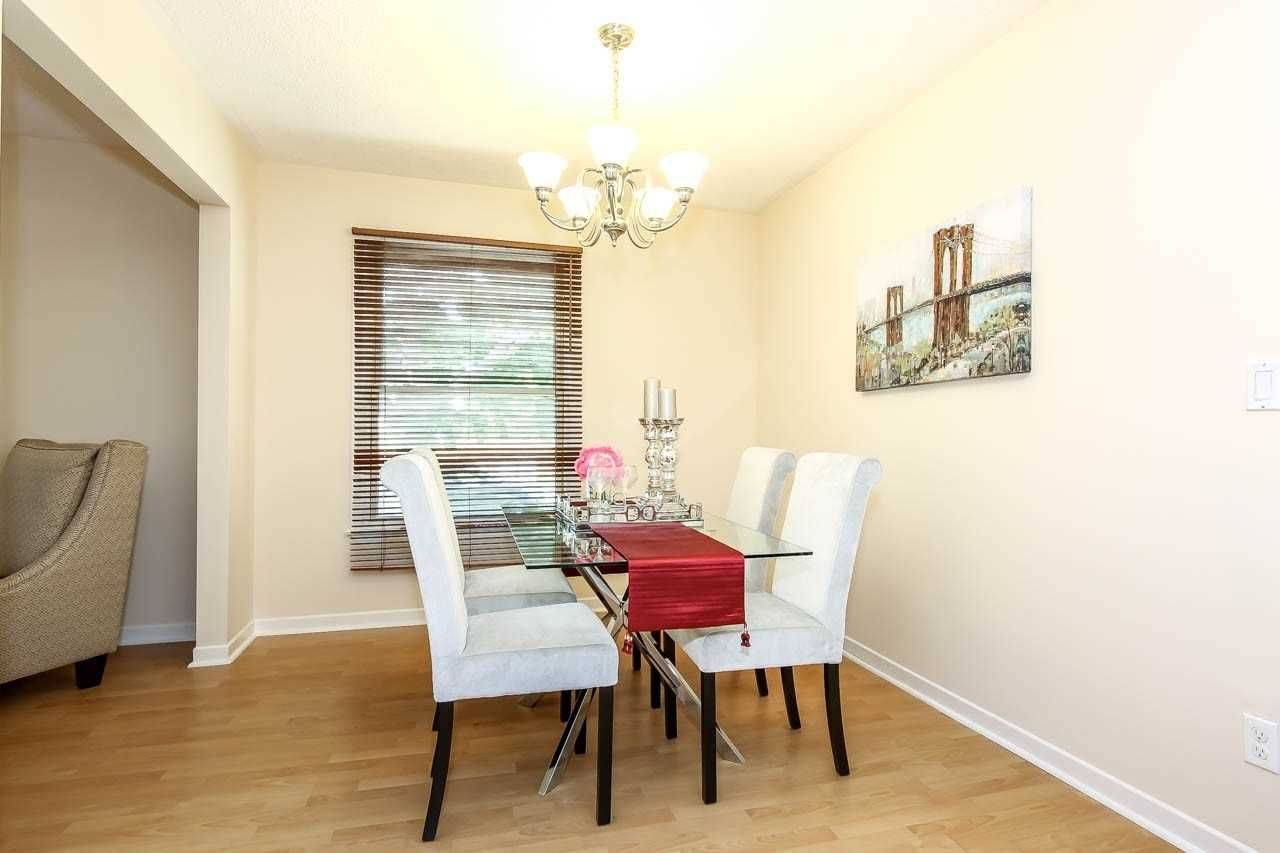 Markham, ON L3T 4C5,81 Holsworthy CRES #Main