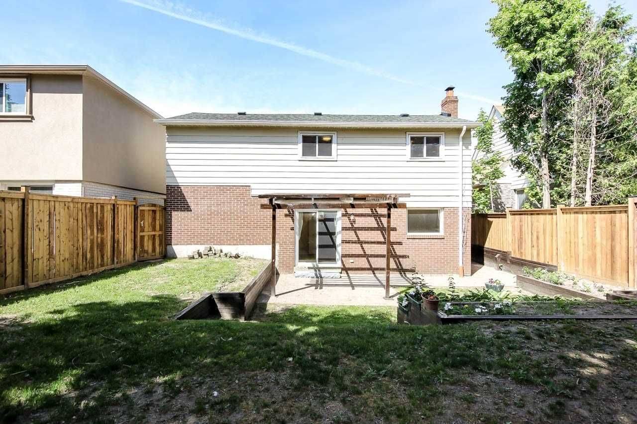 Markham, ON L3T 4C5,81 Holsworthy CRES #Basement