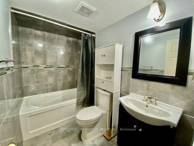 Whitchurch-stouffville, ON L4A 1S5,66 Juglans CRES