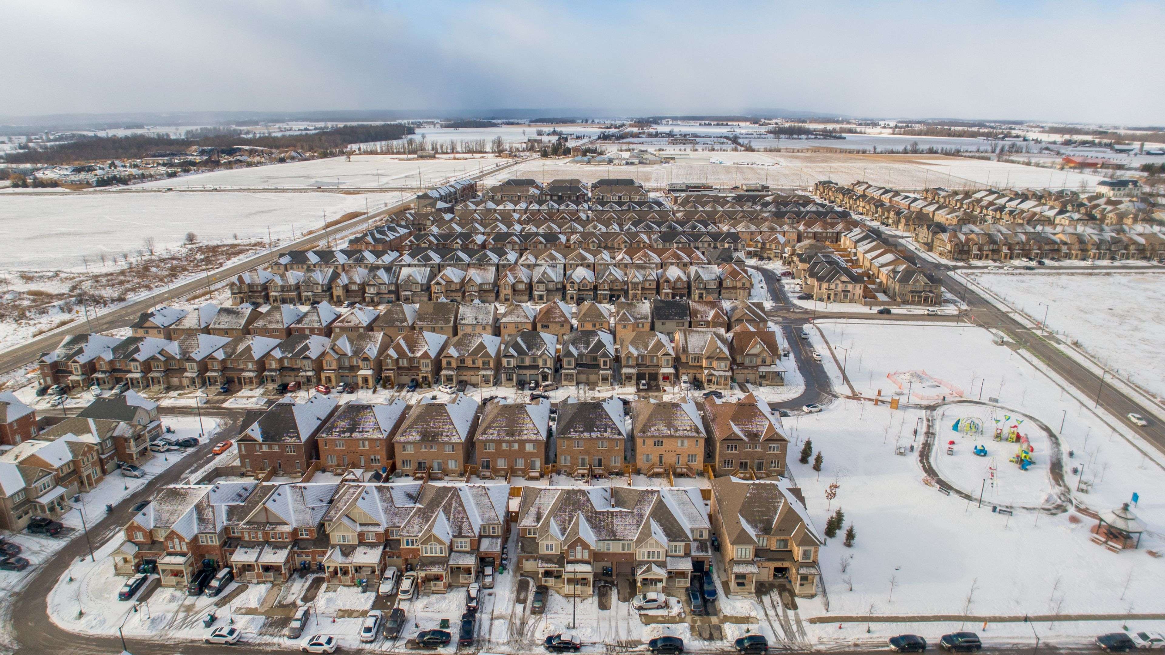 Brampton, ON L7A 5A7,118 Emerald Coast TRL