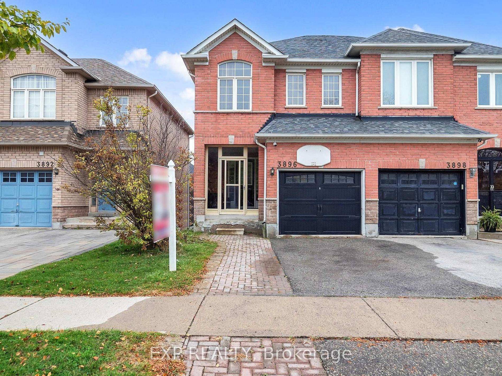 Mississauga, ON L5M 6N8,3896 Lacman TRL