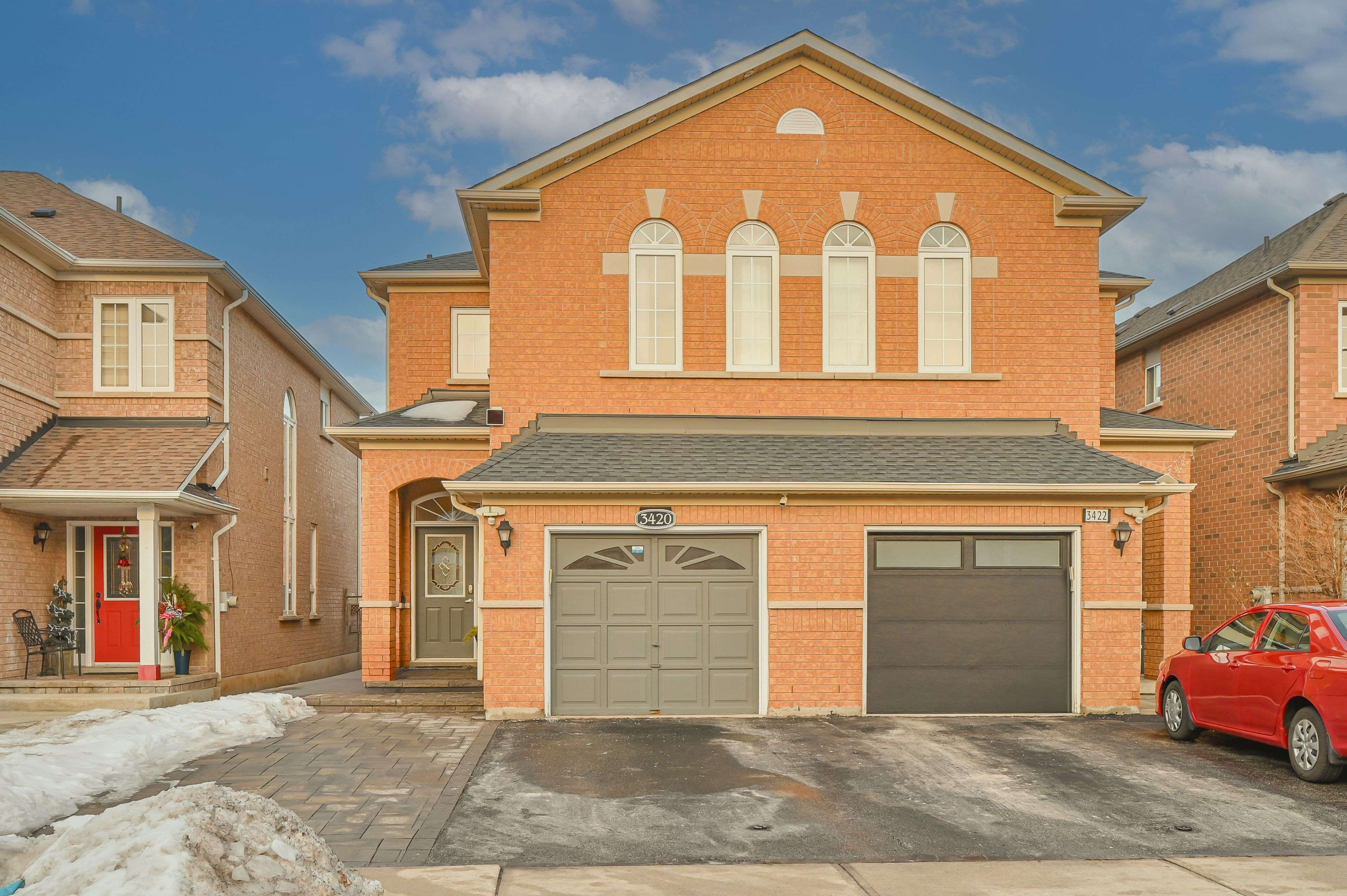 Mississauga, ON L5M 7E3,3420 Fountain Park AVE