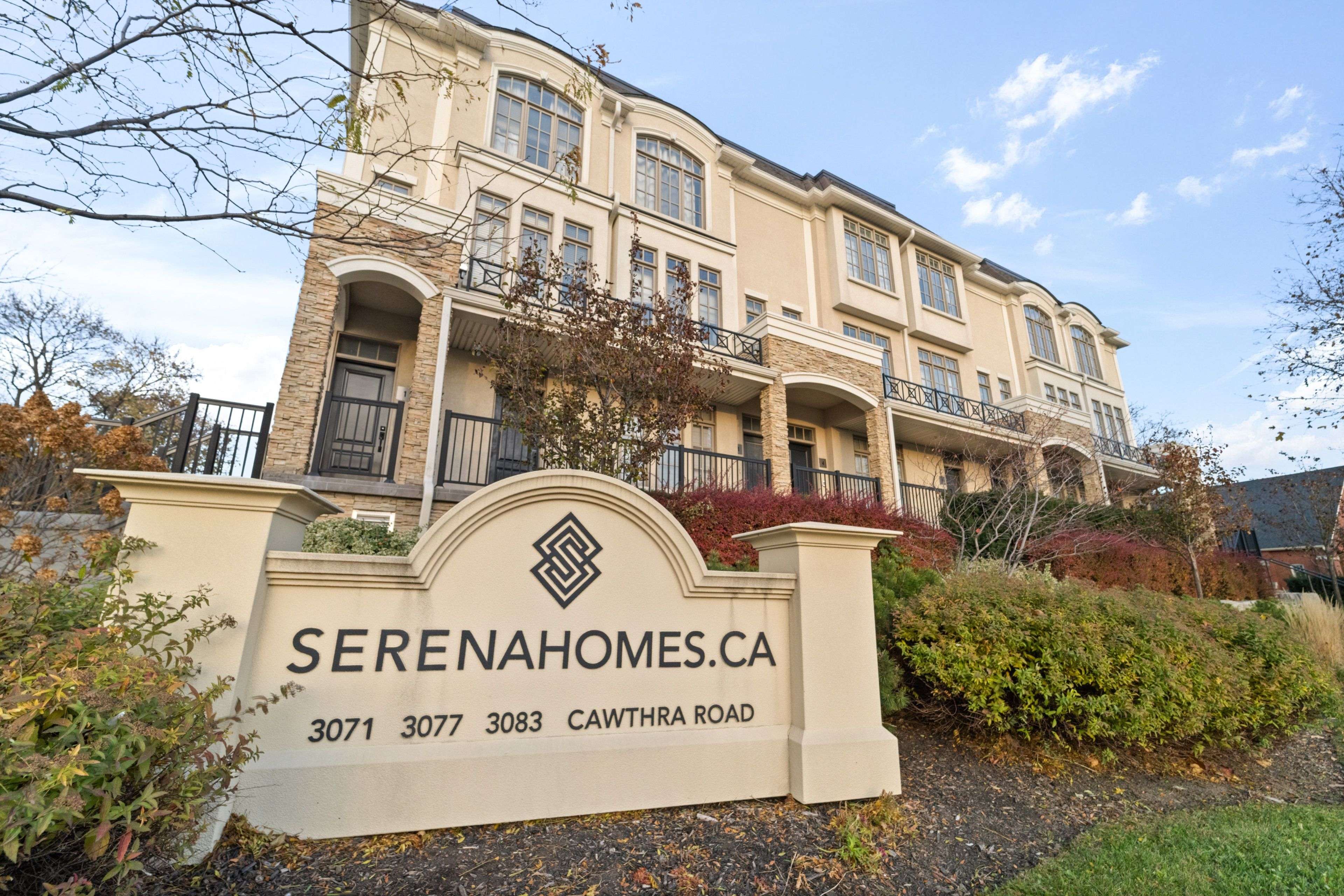 Mississauga, ON L5A 2X4,3083 Cawthra RD #23