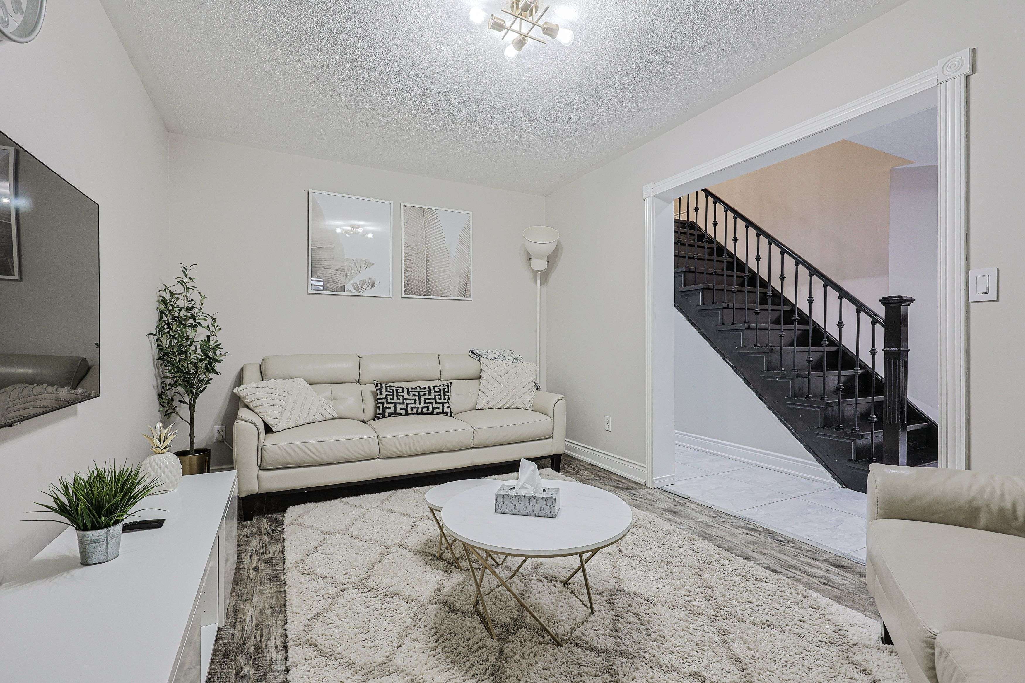 Orangeville, ON L9W 4Y3,325 Marshall CRES