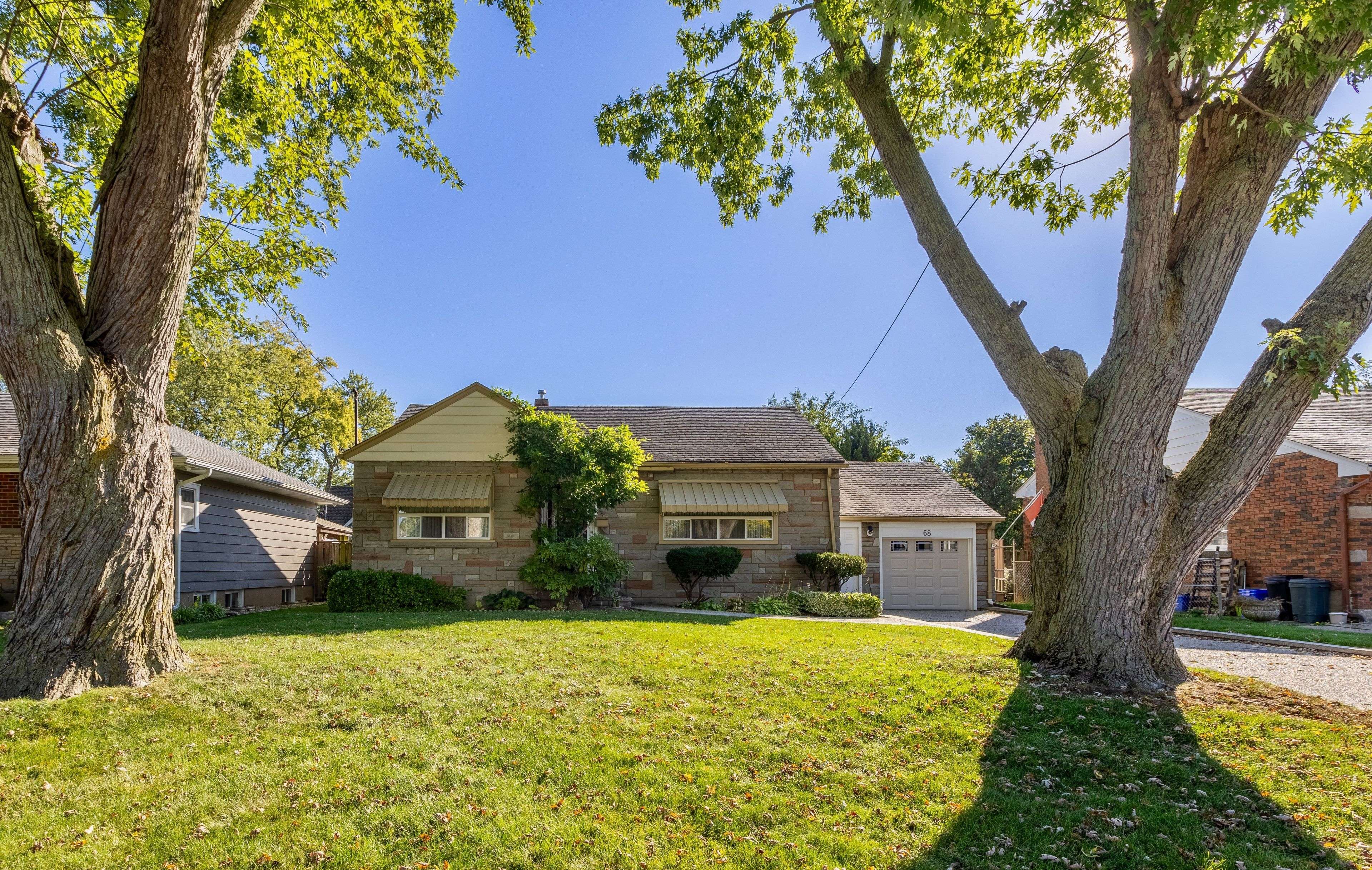 Welland, ON L3C 1G5,68 Connaught AVE