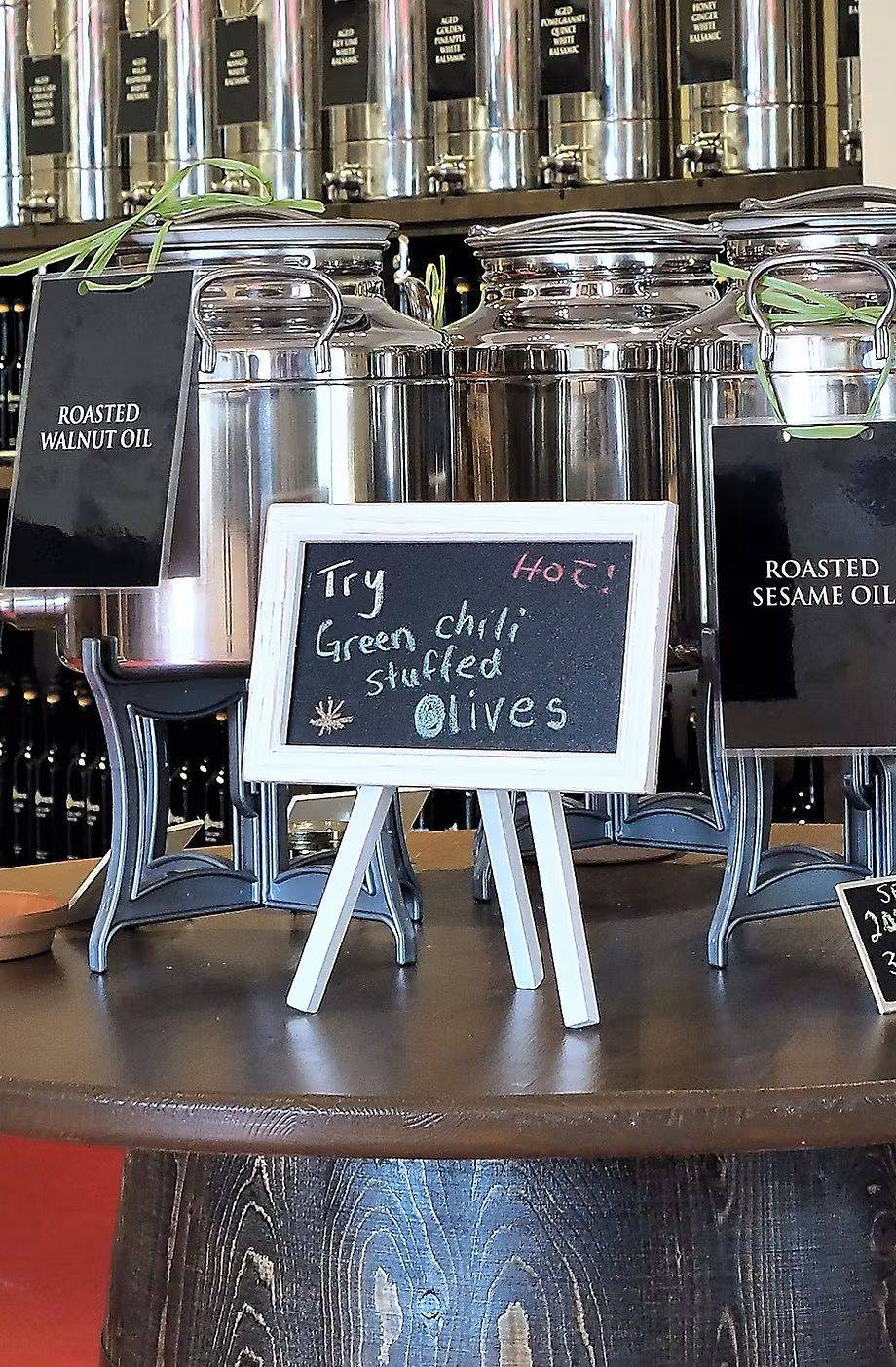 Merrickville-wolford, ON K0G 1N0,118 Wellington ST W