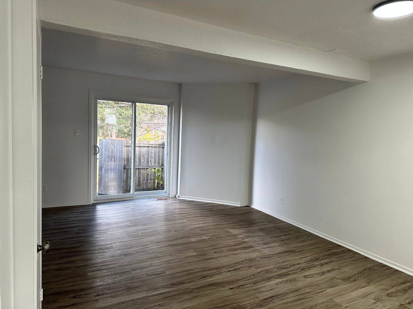 Cyrville - Carson Grove - Pineview, ON K1B 5J4,1787 DONDALE ST ST