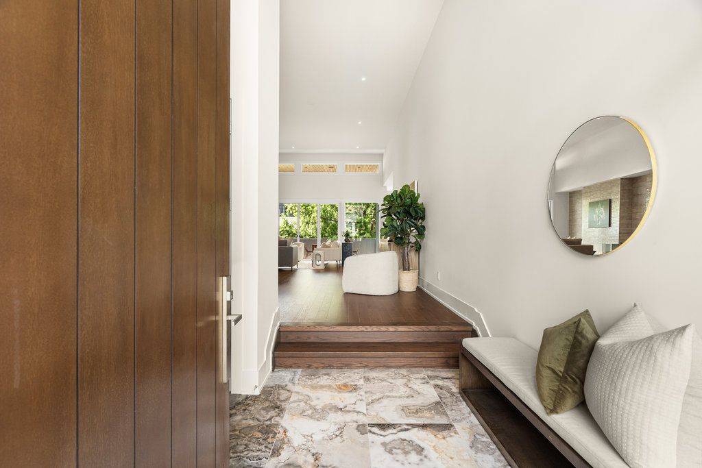 Alta Vista And Area, ON K1H 5L2,291 Billings AVE