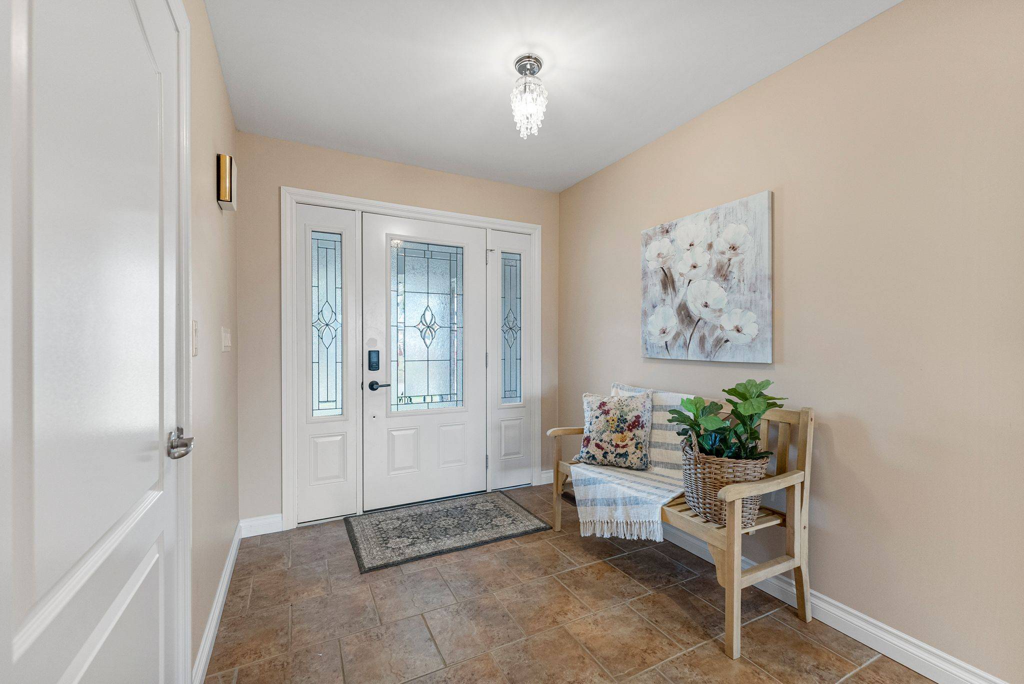 Whitewater Region, ON K0J 1C0,17 Minto ST