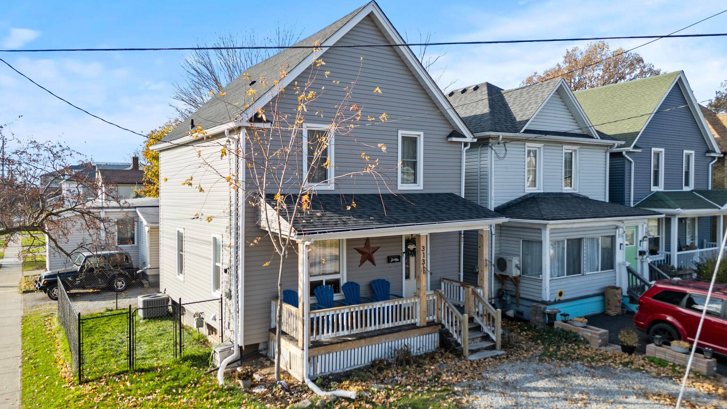 Welland, ON L3B 2T5,313 Burgar ST