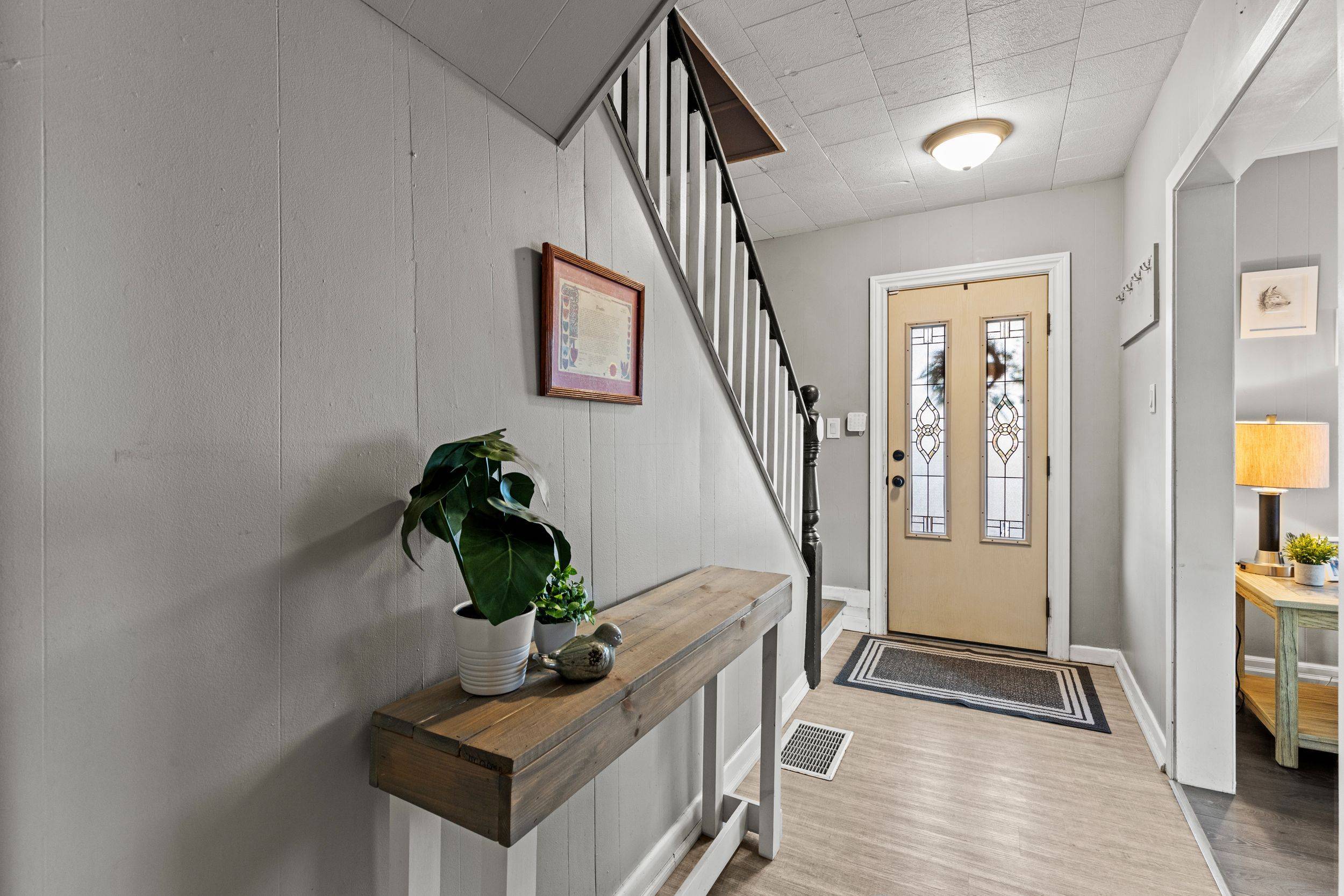 Welland, ON L3B 2T5,313 Burgar ST