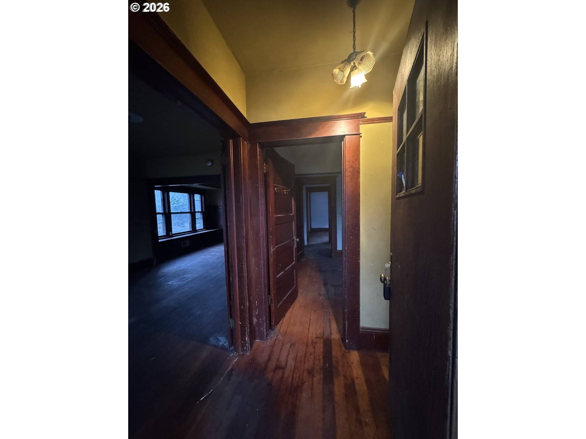 Portland, OR 97206,6422 SE CARLTON ST