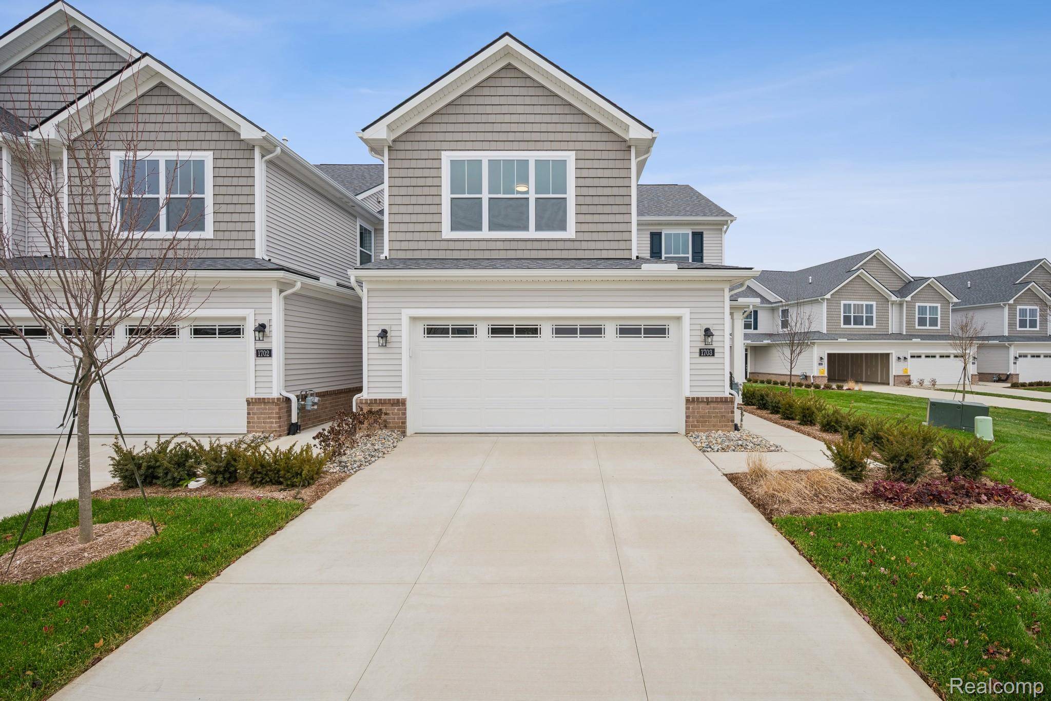 Saline, MI 48176,1703 Tillage ST