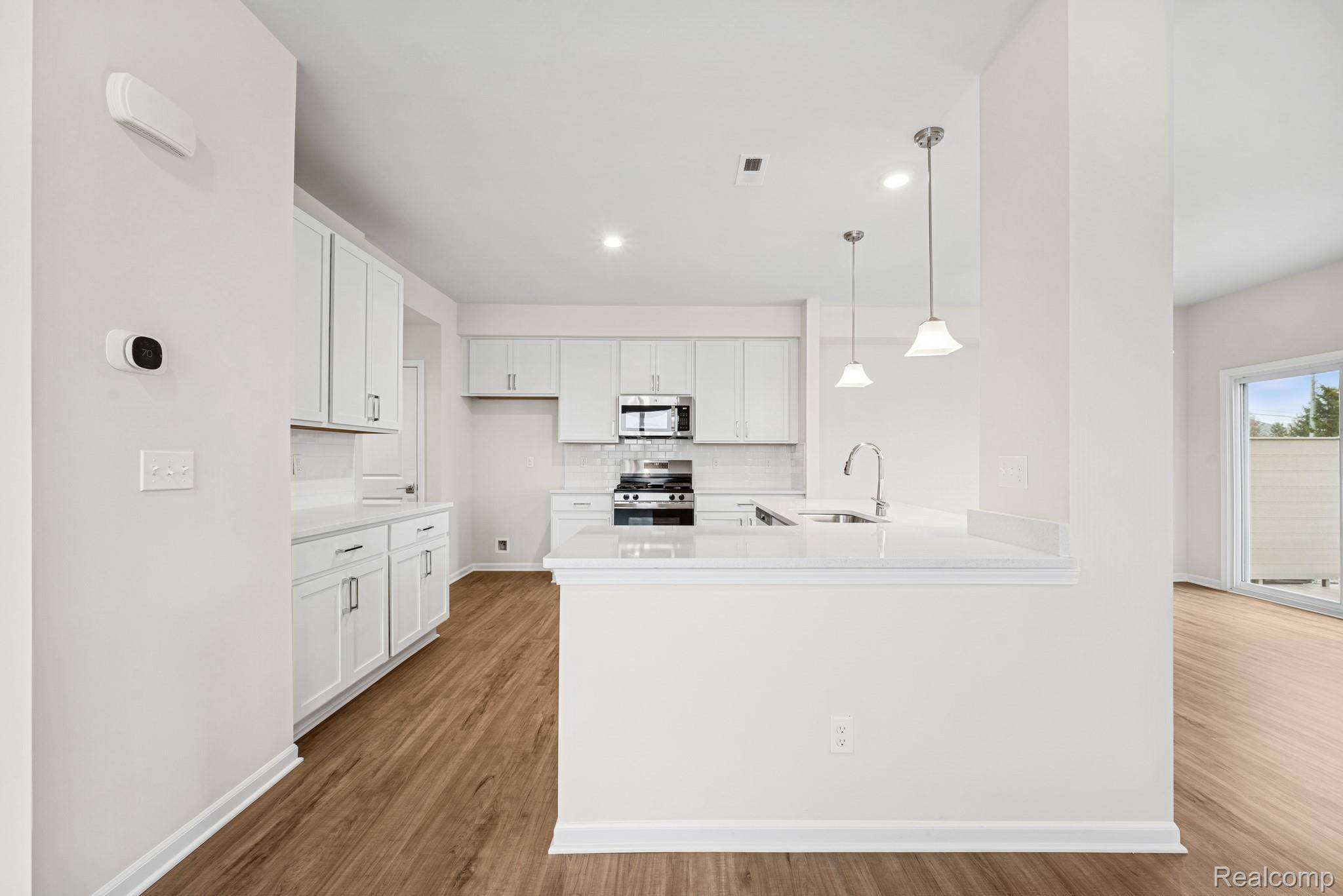 Saline, MI 48176,1703 Tillage ST