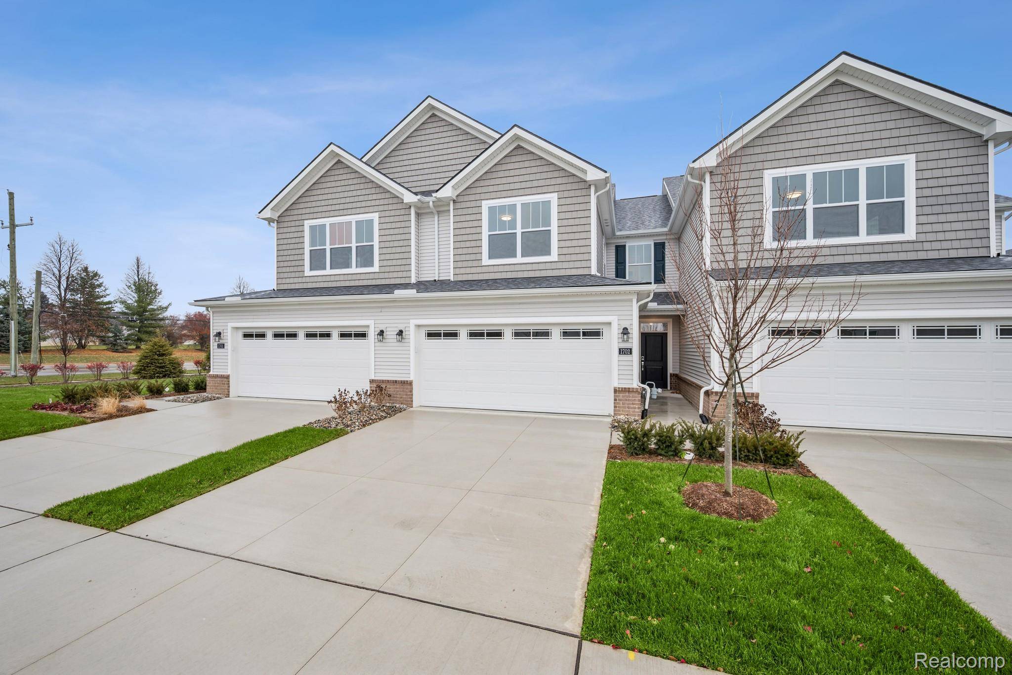 Saline, MI 48176,1702 Tillage ST