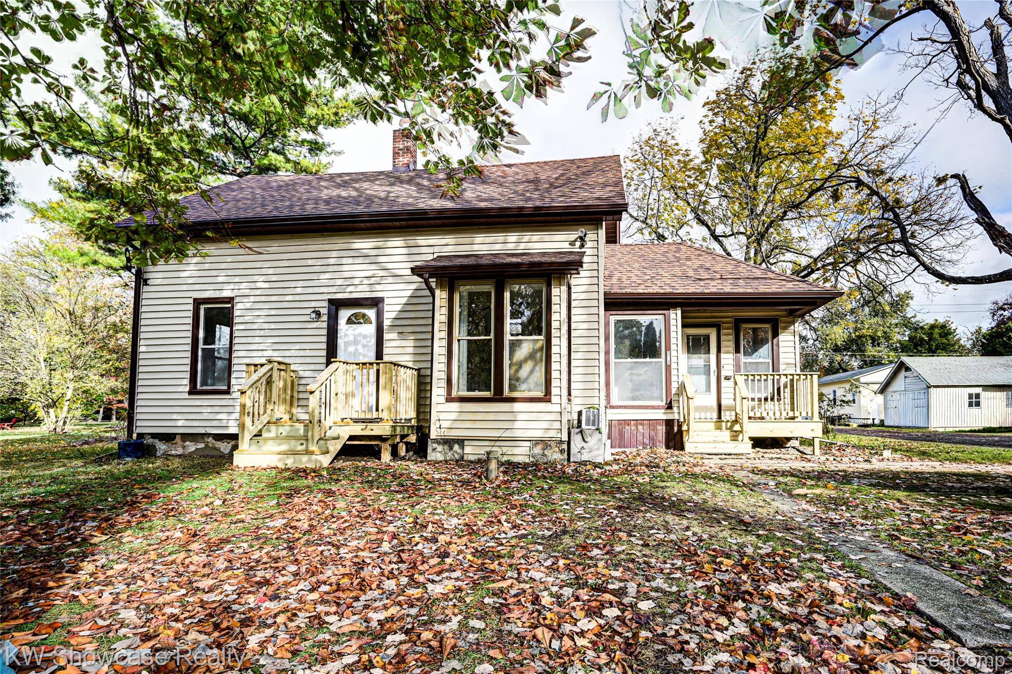 Oxford, MI 48371,504 2nd ST