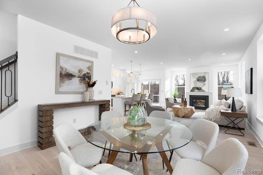 Ann Arbor, MI 48108,5404 Poppydrew LN #6