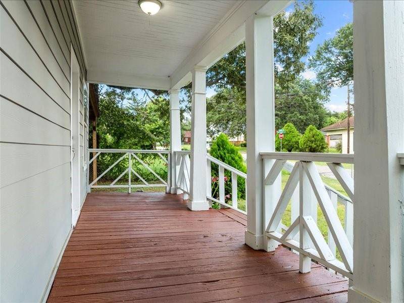 Palestine, TX 75801,805 W Green Street