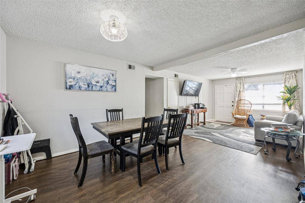 Bedford, TX 76022,904 Nelson Terrace