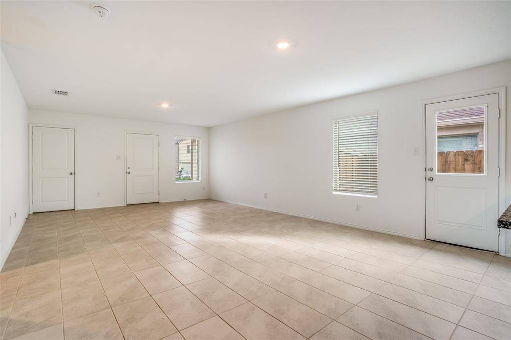 Pilot Point, TX 76258,14124 Calderwood Street