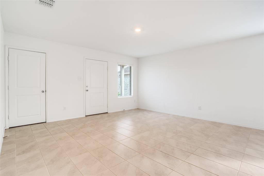 Pilot Point, TX 76258,14124 Calderwood Street