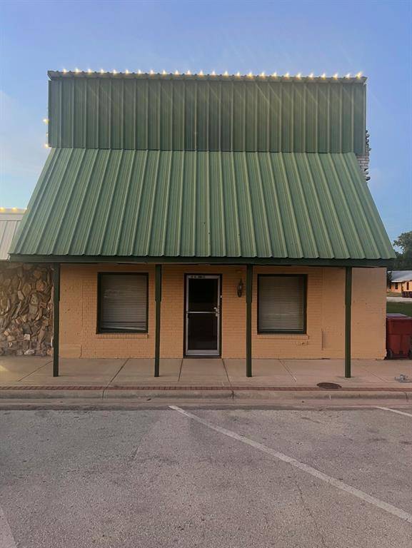 Edgewood, TX 75117,217 NE Front