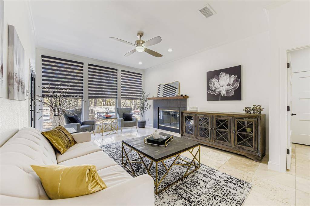 Argyle, TX 76226,900 Pioneer Circle E