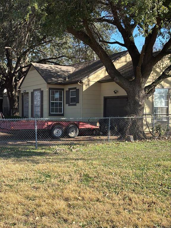 Dallas, TX 75209,3930 N Cresthaven Road