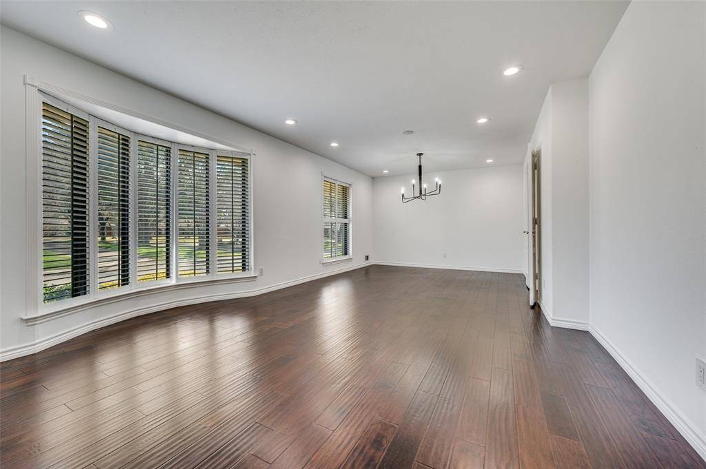 Dallas, TX 75229,3709 Peter Pan Drive