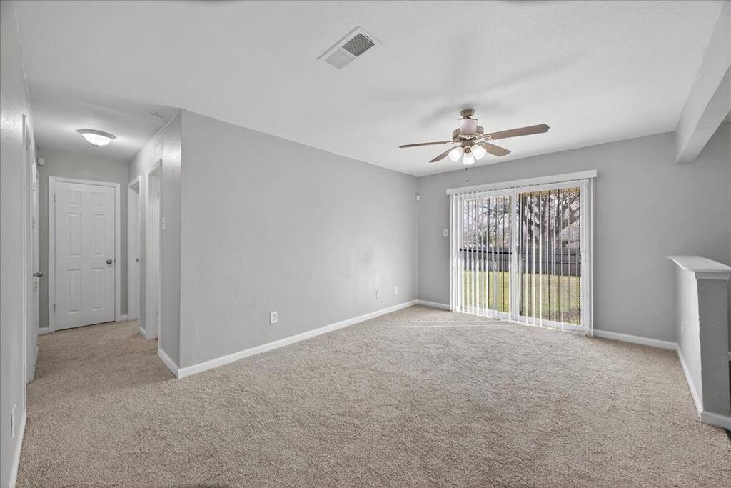 Dallas, TX 75241,3250 Pacesetter Drive