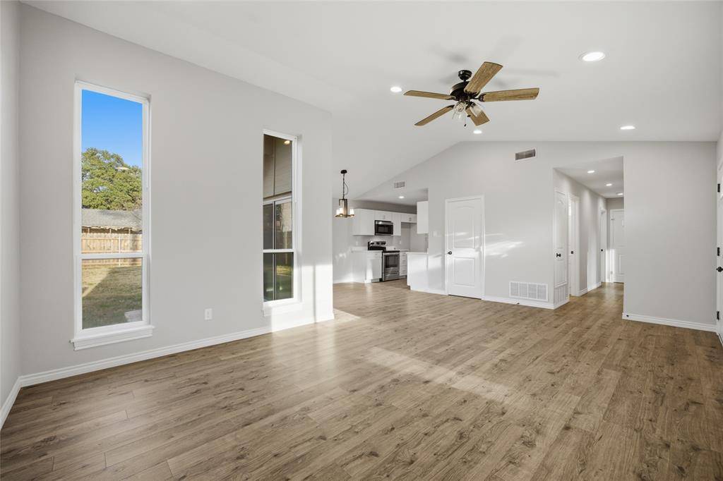 Garland, TX 75043,4622 Oakwood Drive